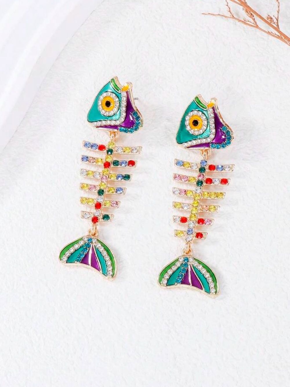 Fish drop earrings Q1176